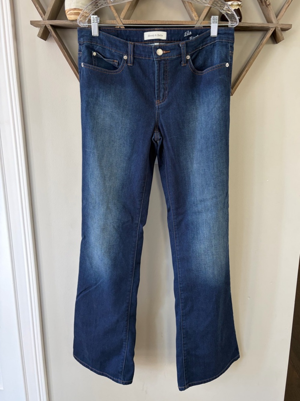 Henry & Belle Lila Boot Cut Jean. Size 31